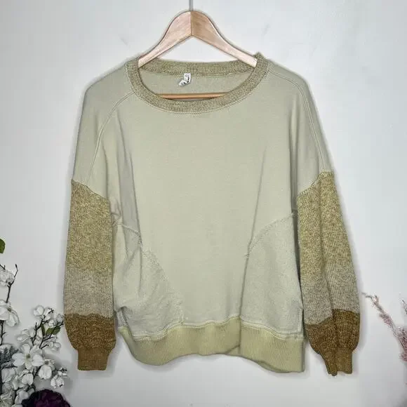 FREE PEOPLE Movement New Flow Sweatshirt Knit Sleeve Moss Khaki Sz M {C3} - Picture 5 of 9